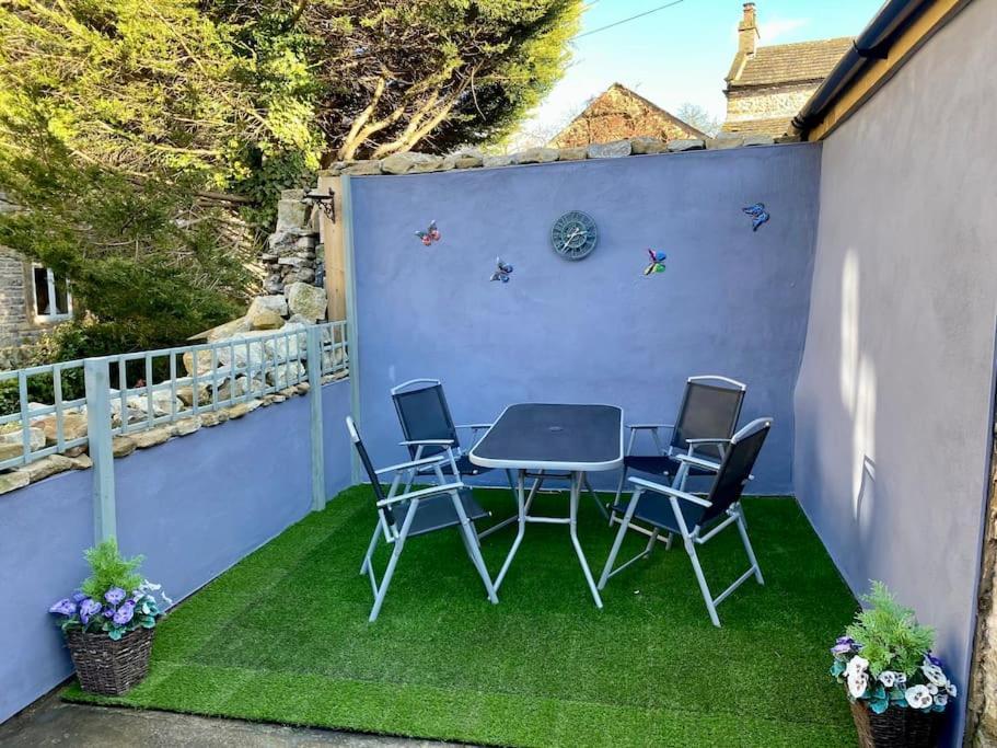 Babbling Brook Cottage Stony Middleton Exteriör bild